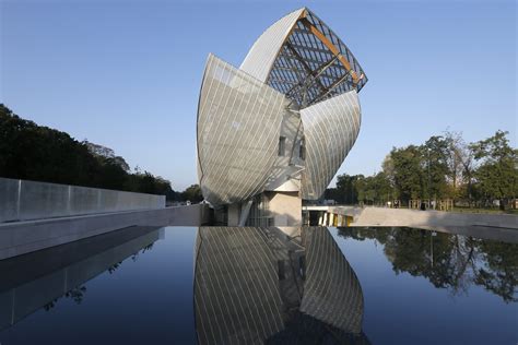 fondation louis vuitton bois de boulogne|fondation Louis Vuitton building.